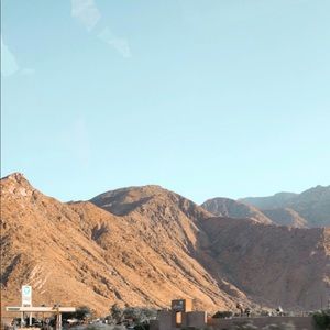 Meet your Posher, a!